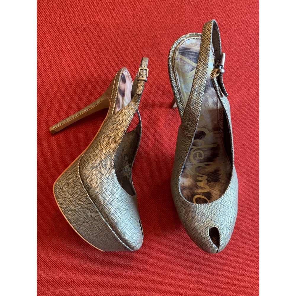 Sam Edelman gold platform peep-toe slingback pumps, 7.5